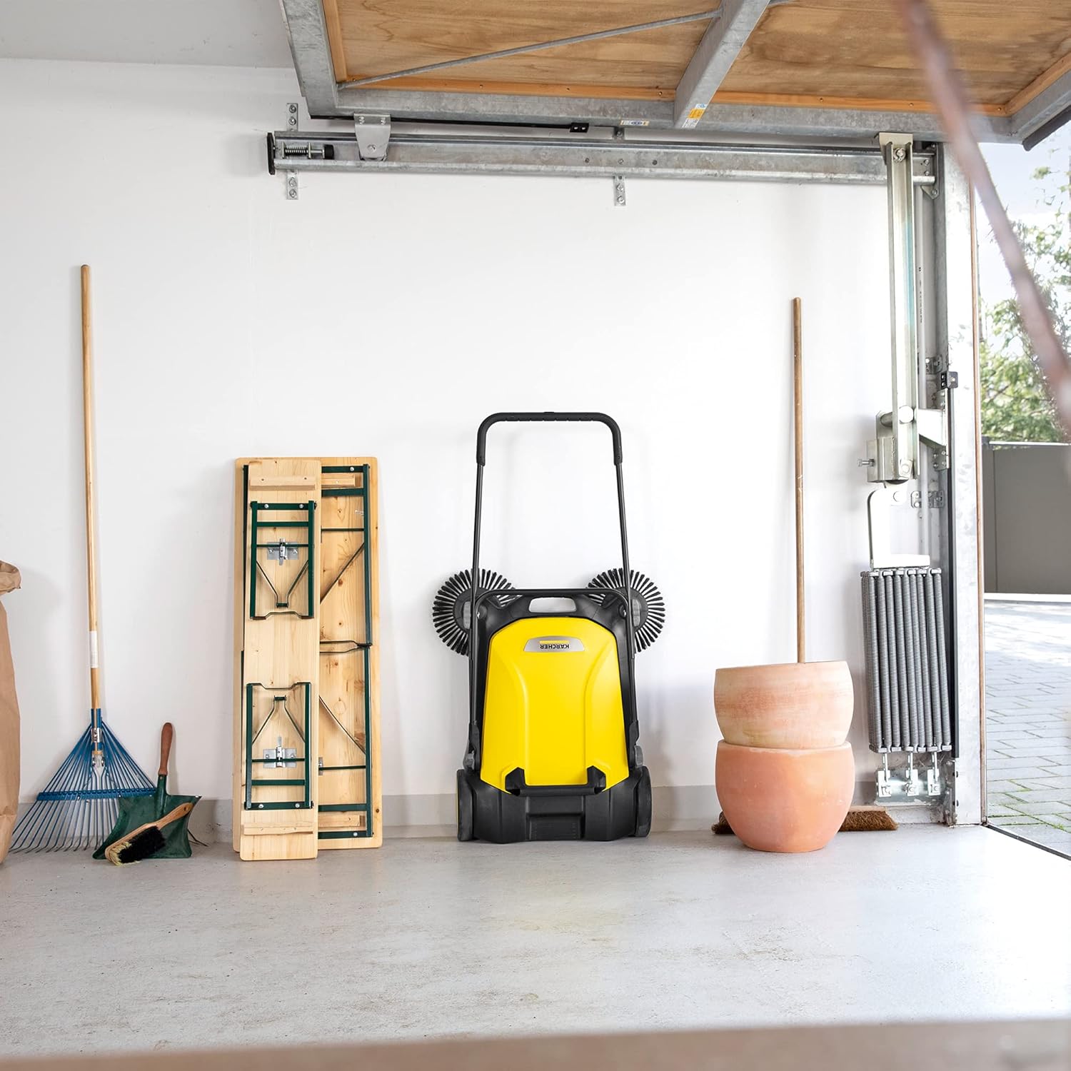 etezen - S 4 balai mécanique, 68cm, capacité 20L, noir/jaune - 1.766-360.0