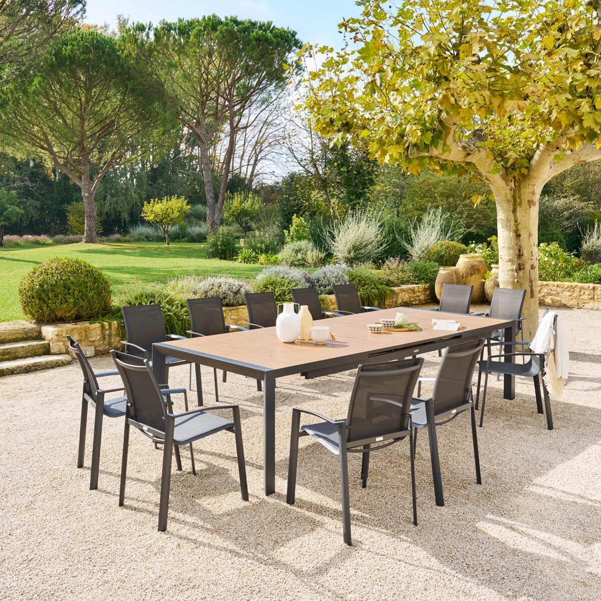 etezen - Evasion - grande table extensible 14 places - aluminium effet bois, rallonge, extérieur