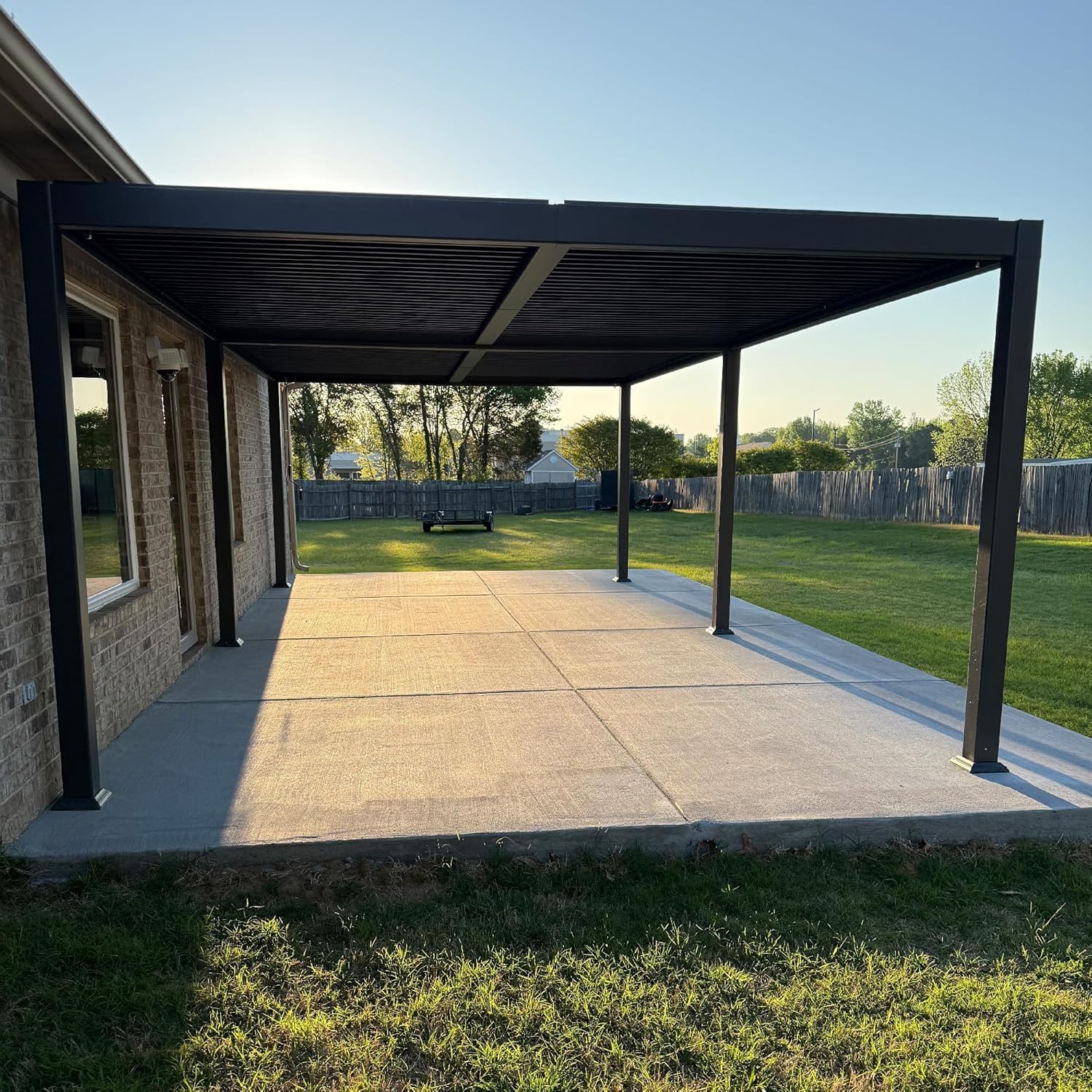 etezen - Pergola bioclimatique - 4x6m - alu lames LED gris